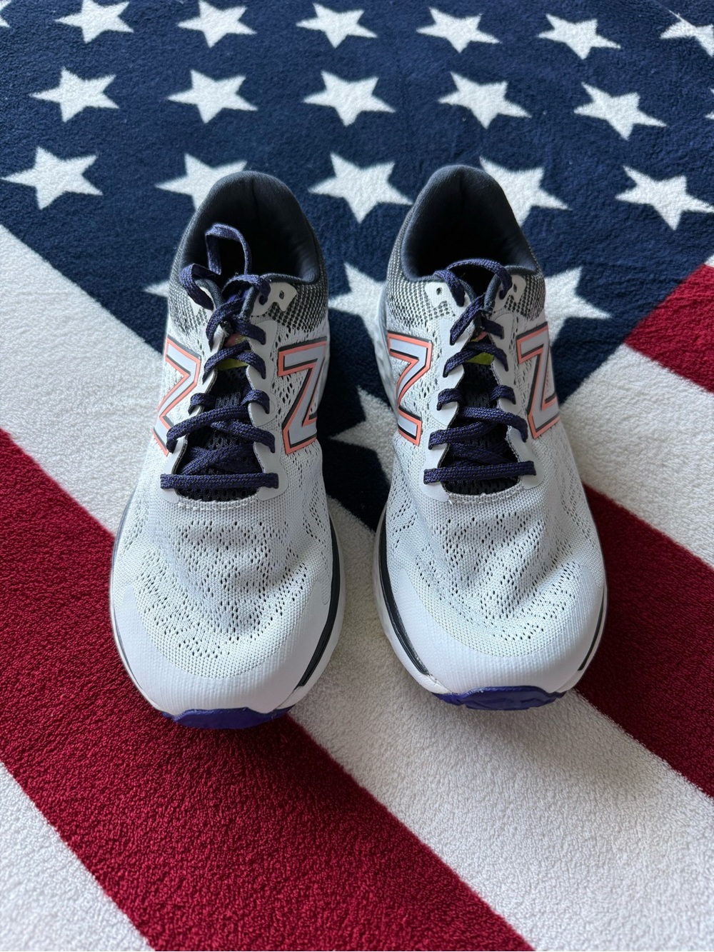 New Balance White and Navy Running Shoes